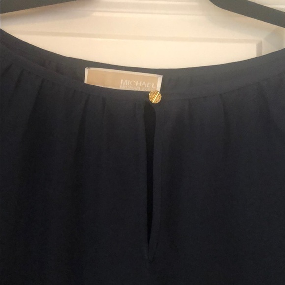 Michael Kors blouse - Picture 2 of 3